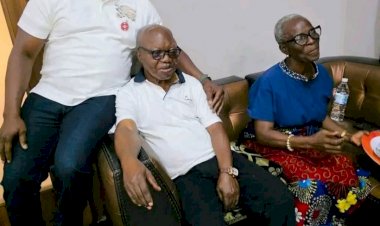 Christmas photo of ex-Delta governor Uduaghan, sparks health concerns