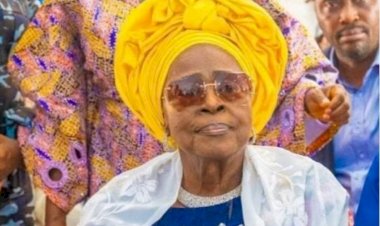 “George Akume is my only husband” - Regina Akume reaffirms marital commitment at New Year Mass