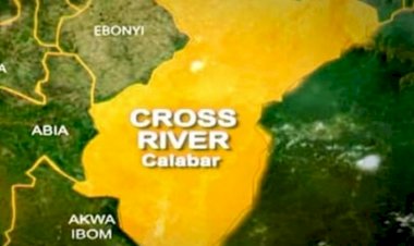 Outrage in Cross River as akara seller allegedly caught mixing human waste with beans