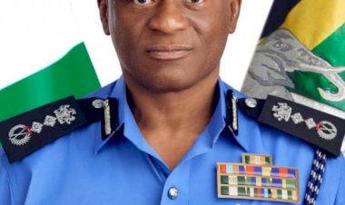 Imo Police impound over 25 vehicles in crackdown on covered, missing number plates