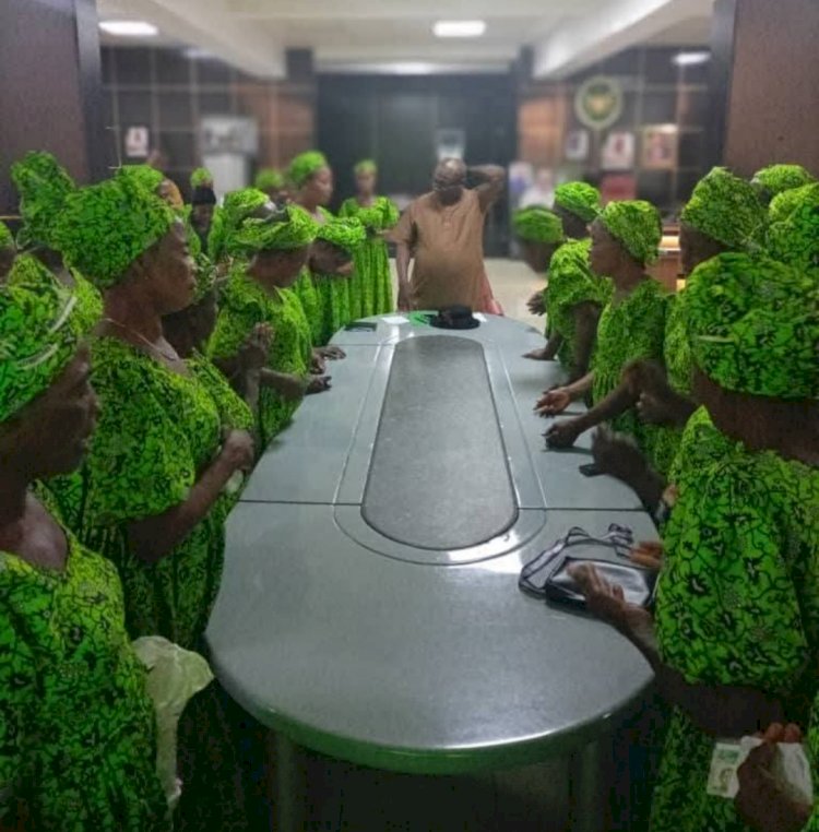 Etche LG Chairman appoints 45 Obibi widows as Special Advisers